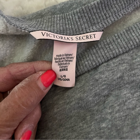 Victoria Secret Romper - Picture 2 of 2